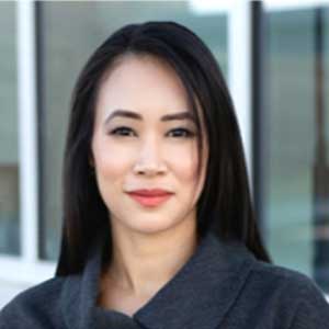 Lynne Tran-Donnally headshot